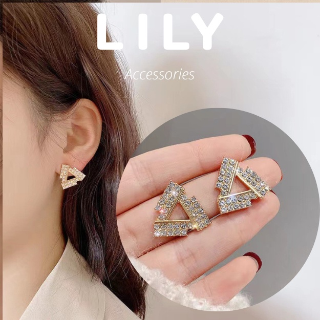 Khuyên Tai Nữ Hình Tam Giác Đính Đá Nhân Tạo V2.38