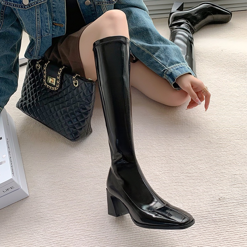 Giày boots cao gót cổ lửng ôm bắp chân nhỏ mũi vuông thon gọn da bóng da lì 7cm khóa bên