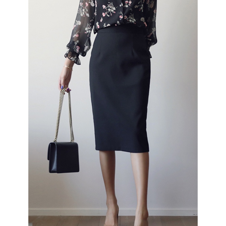 Chân váy công sở nữ xẻ sau chân váy bút chì văn phòng dáng dài qua gối vải tuyết mưa cao cấp màu đen kem mặc đi làm