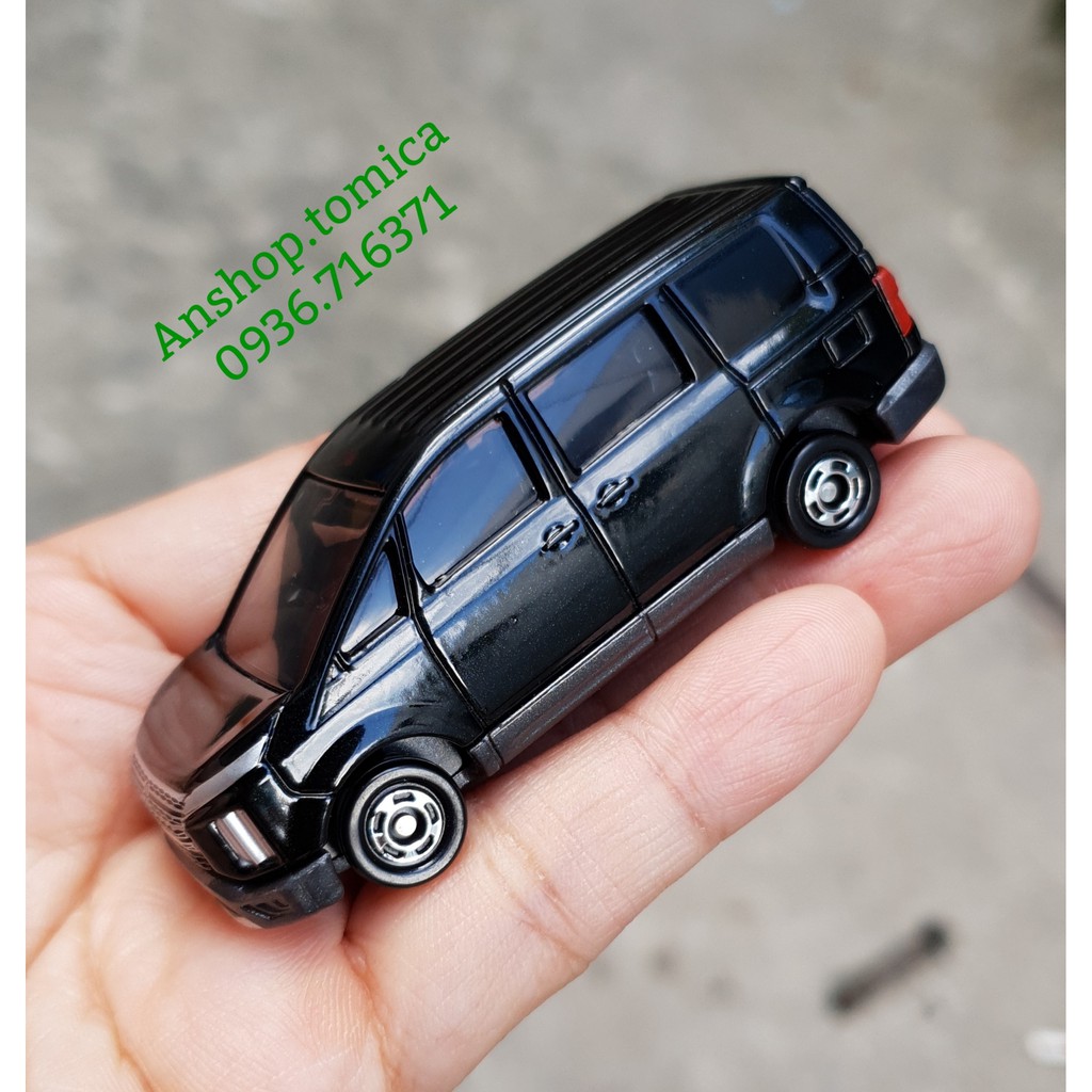 Mô hình siêu xe Mitsubishi màu đen tomica Nhật Bản No39