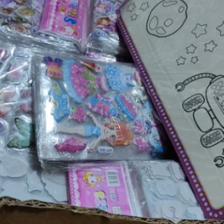 sticker dán nổi hình búp bê thay đồ