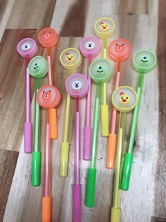 Sỉ bút nước 100 cây. ( còn nhiều mẫu mới)