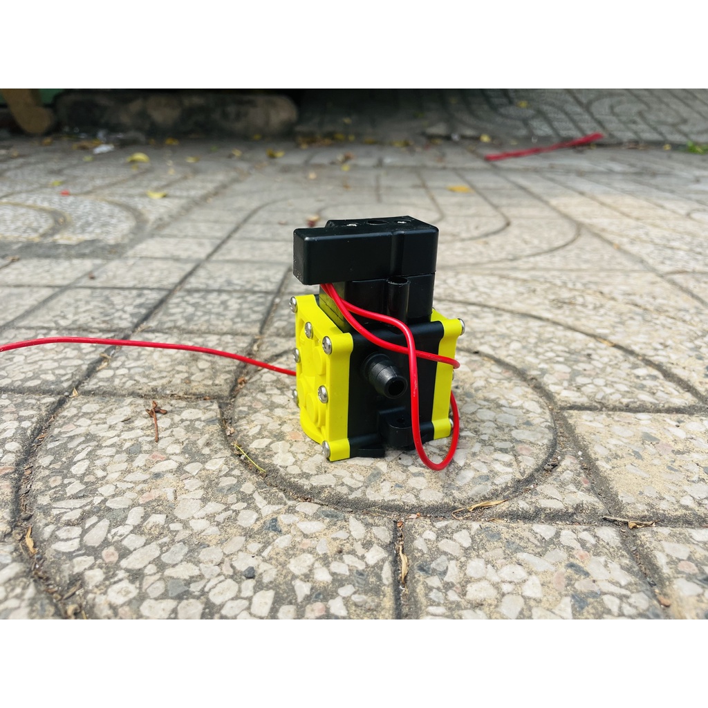 Đầu bơm dùng cho máy bơm mini rửa xe, phun sương dùng lắp cho motor 775