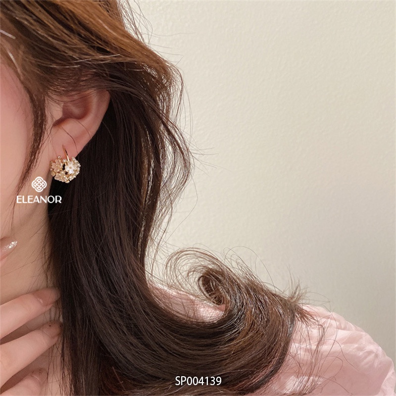 Bông tai nữ chuôi bạc 925 Eleanor Accessories hình quả cầu gắn hoa phụ kiện trang sức 4139