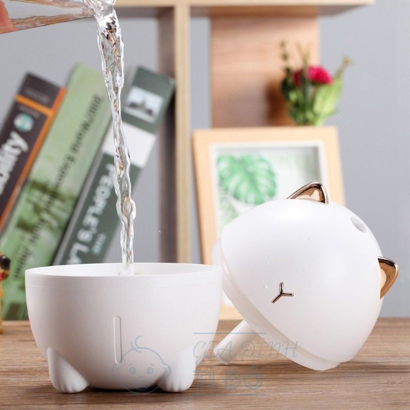Máy Phun Sương Tạo Ẩm Hình Mèo Doodge Dễ Thương Có Đèn LED Dung Tích 200ml