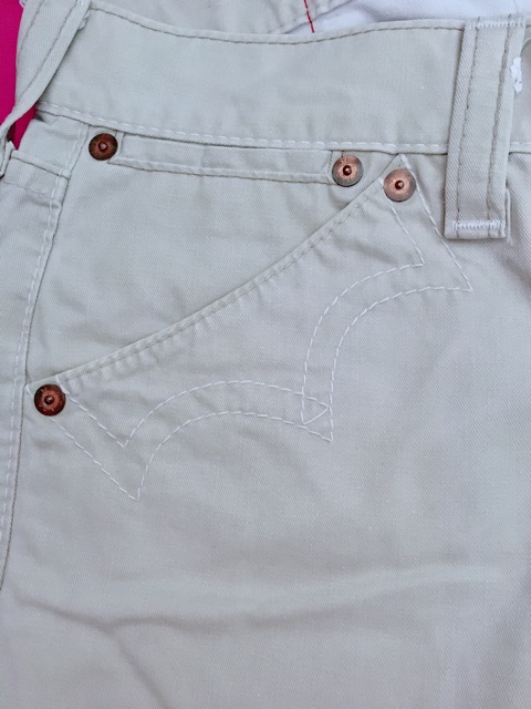 Quần kaki Nữ Levi’s 2hand