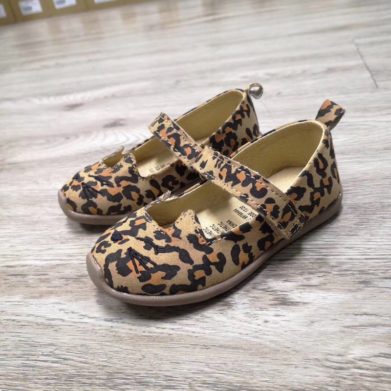 Giày Anko da báo dư xịn đét.