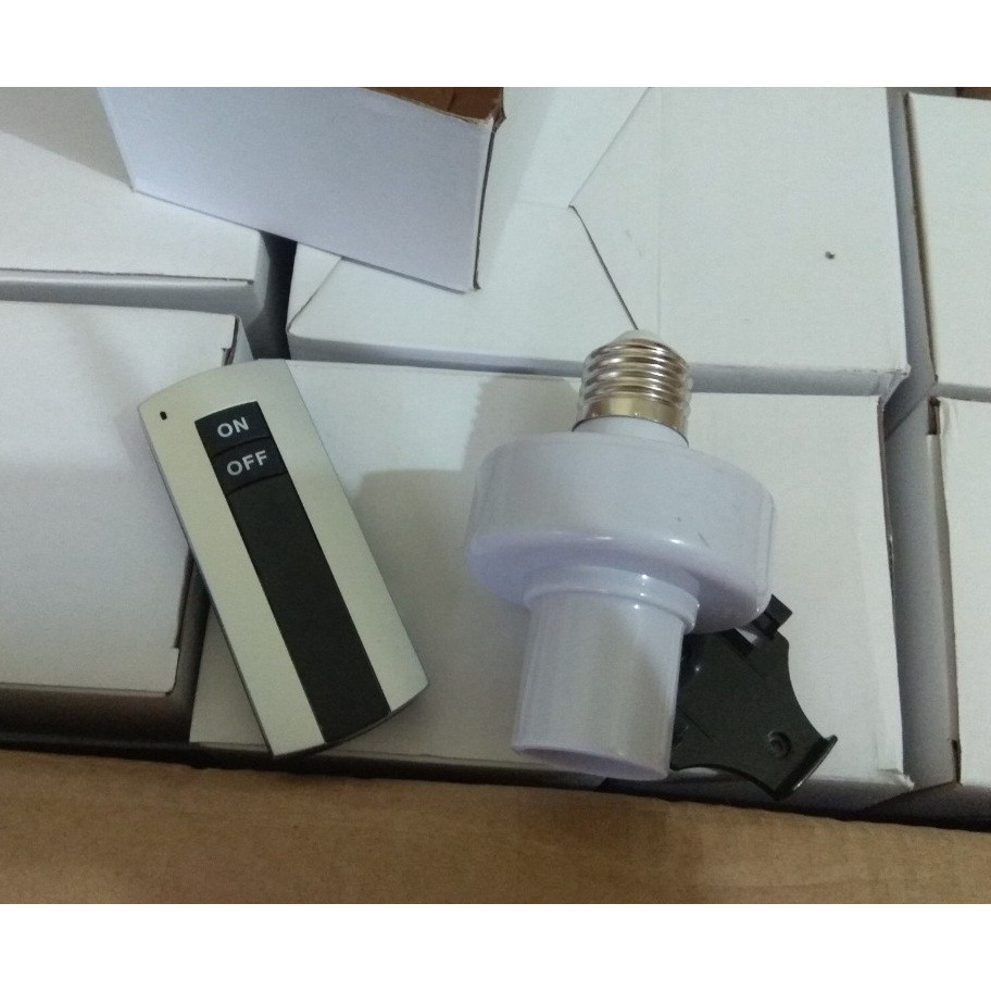 Đui đèn điều khiển từ xa thông minh E27 | BigBuy360 - bigbuy360.vn