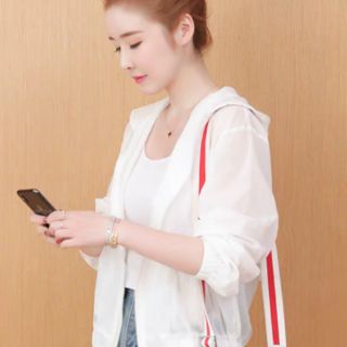 Áo khoác gió nữ