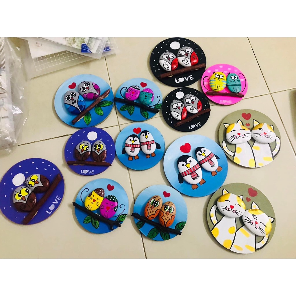 Đá sỏi sáng tạo combo 20 viên 5-7 cm