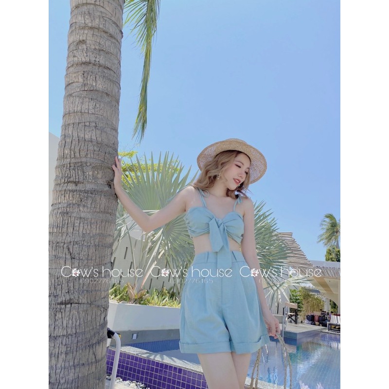 SET CROP VÀNG 2S CỘT NƠ NGỰC + SHORT | BigBuy360 - bigbuy360.vn