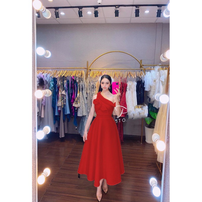 Đầm xoè dự tiệc lệch vai hoa nổi chất poly có dãn TRIPBLE T DRESS - size M/L -MS257V