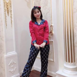Bộ ngủ lụa