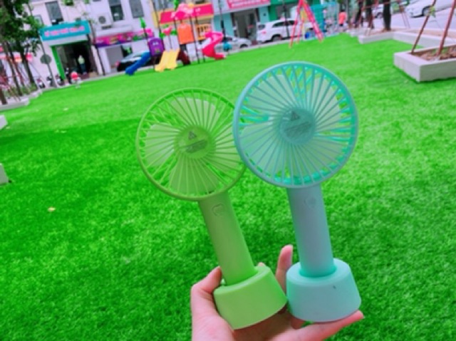 Quạt Mini Cầm Tay 3 Tốc Độ CÓ DÂY SẠC+ PIN | BigBuy360 - bigbuy360.vn