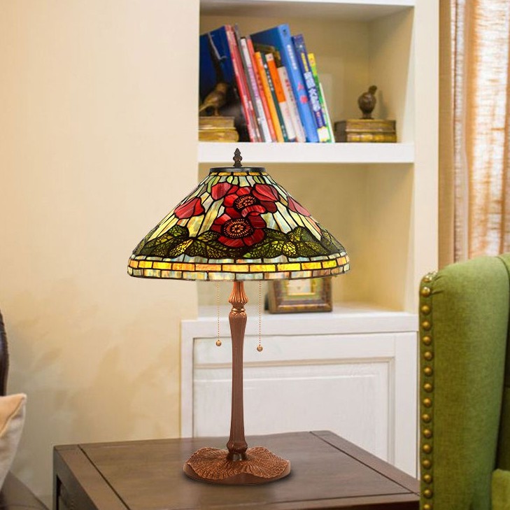 Đèn bàn Tiffany chao 40 hoa theo phiên bản gốc