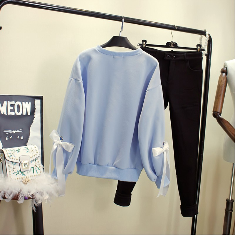 Áo Sweater dáng rộng tay dài phối nơ thời trang