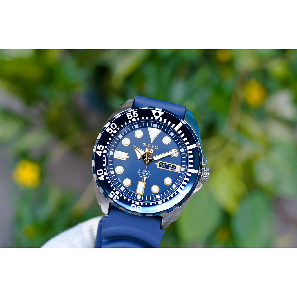 Đồng hồ nam Seiko 5 Sport 24 Jewels SRP605J2