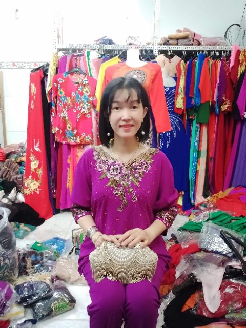 Bộ hoa thêu đá cao cấp