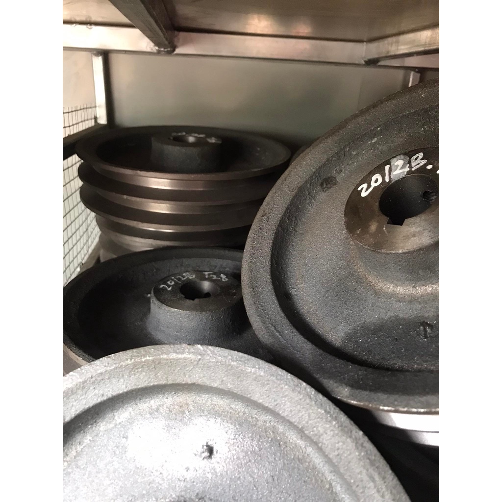 BuLy Gang 200mm 2 Rãnh B lỗ trục 24 - 28 Bánh Xe Cao Su BL200/2B