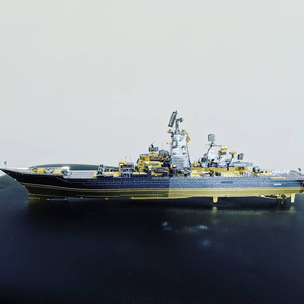 Chưa Ráp Mô Hình Thép 3D Piececool Tàu Chiến Tuần Dương Hạm Hải Quân Nga Pyotr Velikiy Lớp Kirov