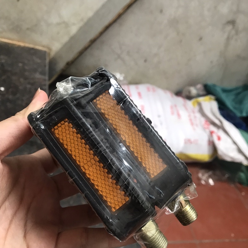 Pedal bàn đạp xe đạp trẻ em