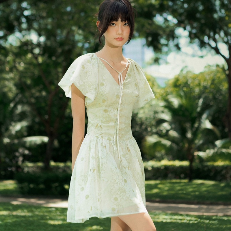 GISELLE DRESS in GREEN - Váy hoa cổ chữ V tay phồng dáng xoè