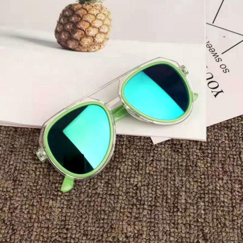 Kính mát chống tia UV kiểu dáng dễ thương cho bé