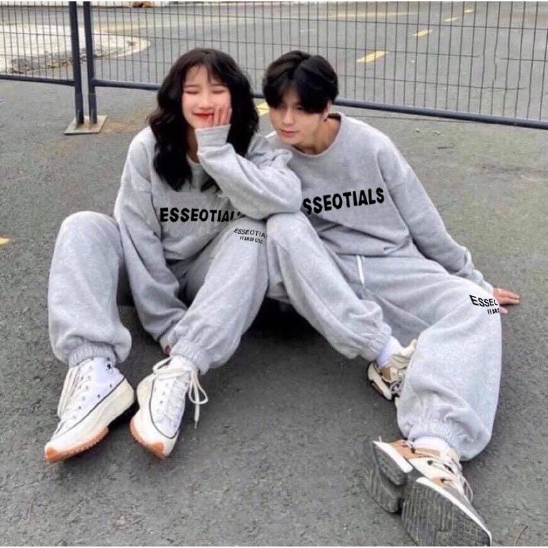 💥 GIÁ RẺ 💥 Bộ Nỉ Nam Nữ - Sét Đồ Thu Đông Mặc Nhà Aó Kèm Quần Chất Liệu Dày Dặn In Chữ ESSEOTIALS Bóng Lót Mềm Mịn H01