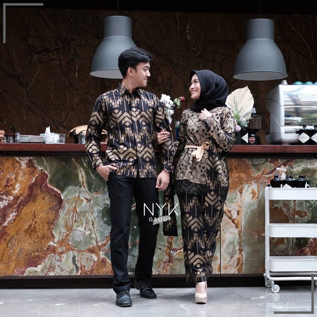 | Nayaka Batik - Đôi Đôi Moza Tulle Sequins | Áo Đôi Hiện Đại Javanese | Application Kebaya