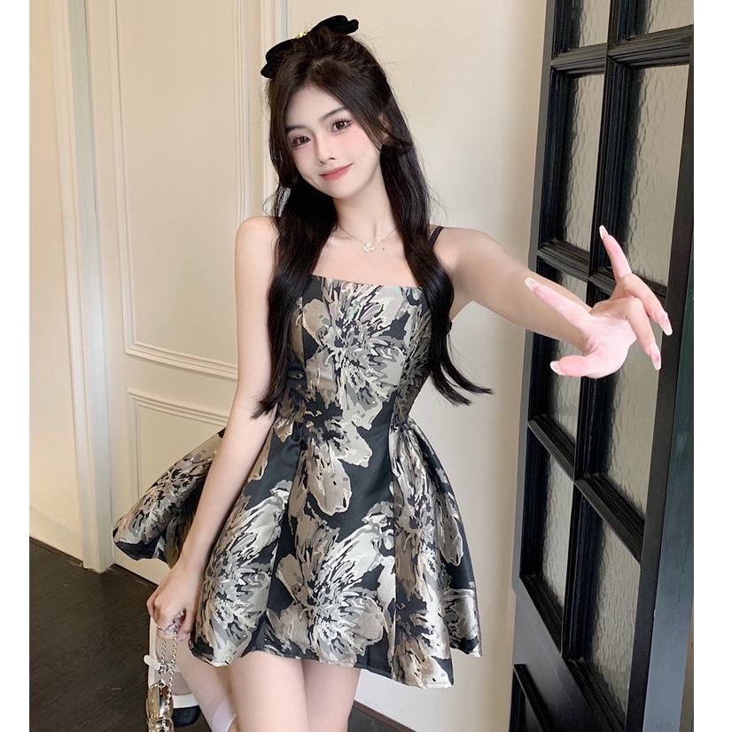Đầm Nữ Hai Dây Dáng Chữ A Thắt Nơ Eo Thêu Hoa Phong Cách Hàn Quốc Mới