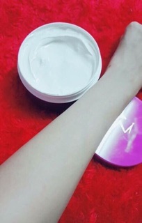 Kem Dưỡng Trắng Da Body