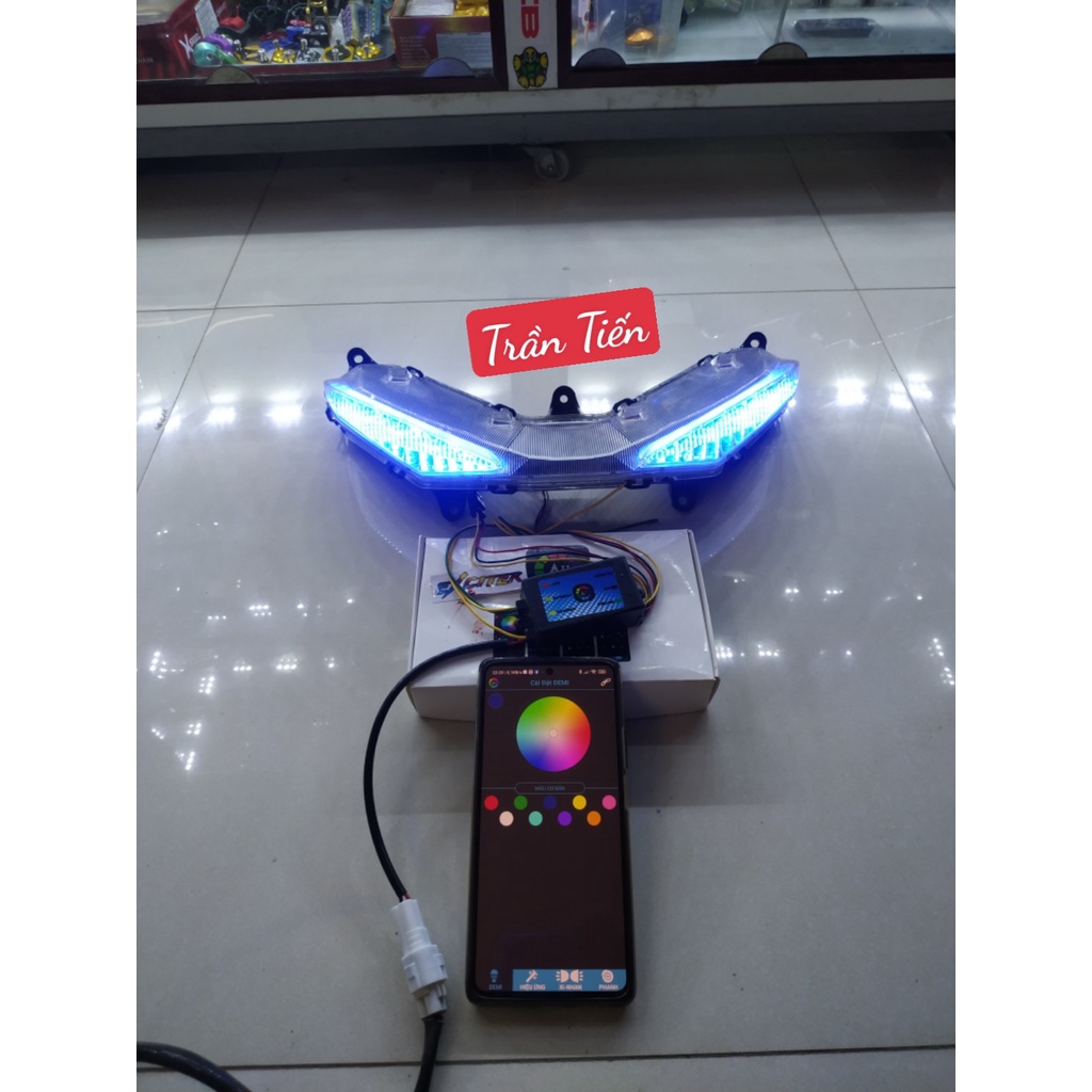 Đèn audi A11 i8 gắn Ex150 Ex155 Win X lắp đặt như zin