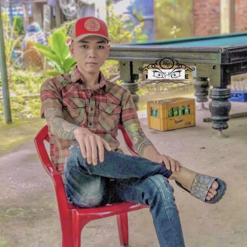 Áo sơ mi ngắn tay nam nữ bbr loang màu rách gấu kẻ sọc caro