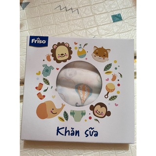 Hộp 3 khăn sữa vải cotton 2 lớp Friso hoạ tiết đáng yêu.