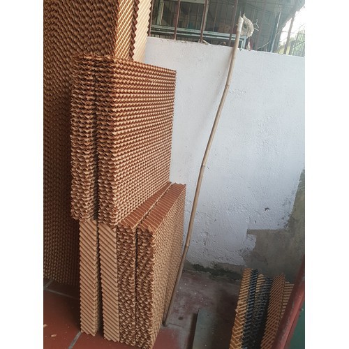 TẤM LÀM MÁT COOLLING PAD DÙNG CHẾ QUẠT ĐIỀU HÒA kích thước 70x55x5cm đi 0906270769
