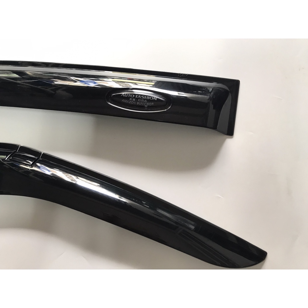 Vè che mưa xe tải Suzuki Daewoo 5 tạ (500 kg) nhập khẩu Hàn Quốc - giá 1 đôi