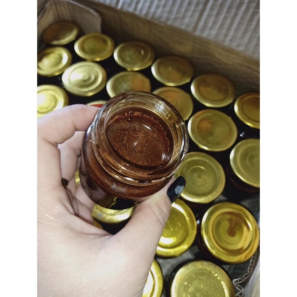 Cao rễ cây mú từn hộp thủy tinh 200gr