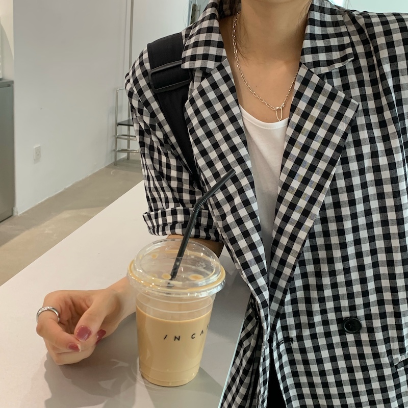 Đen Áo Khoác Blazer Dáng Ngắn Phối Hai Hàng Nút Thời Trang Thanh Lịch | BigBuy360 - bigbuy360.vn