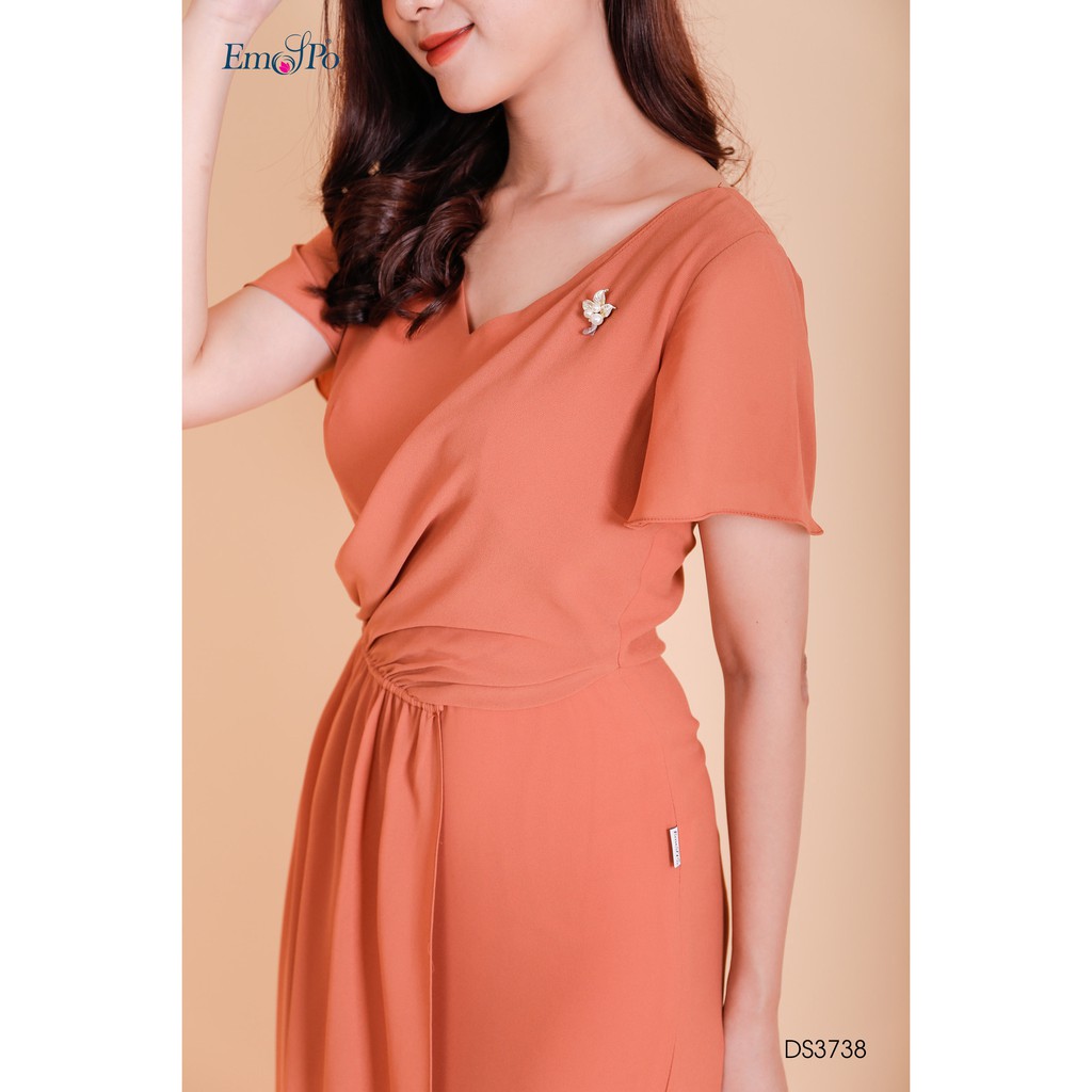 Đầm ôm cổ tim, tà bong rúm ly Emspo DS3738 (Xanh, Nâu)