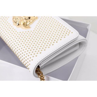 Túi xách chữ V full box