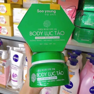 Body lục tảo sooyoung