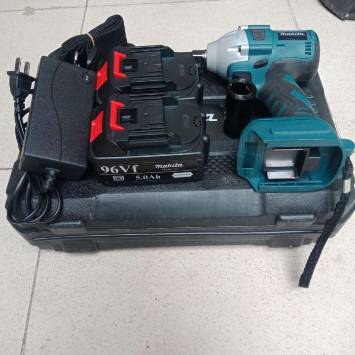 badgeMáy siết ốc makita M400