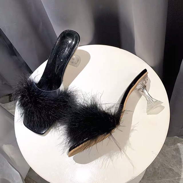 Guốc lông tiểu thư