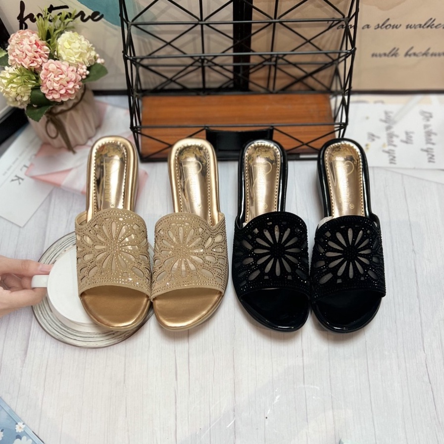 Dép Trung Niên Đính Xoàn Quai Ngang  Dép Đi Tiệc Cao Cấp 602 603 605 607