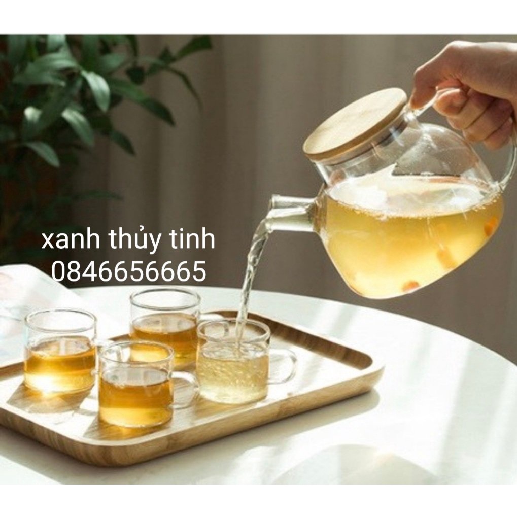 Set bình nắp tre 1lit + 6 chén quai trụ 100ml( không kèm khay)