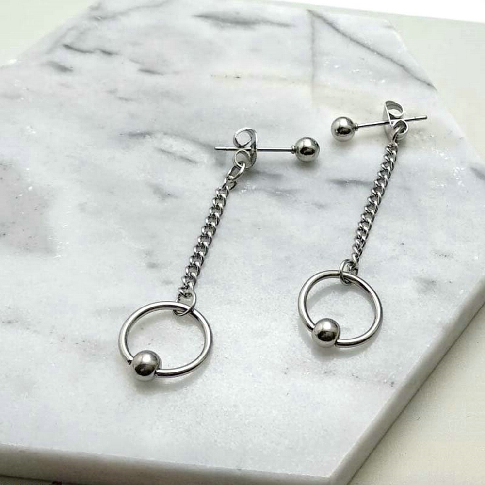 Khuyên tai tua rua dáng dài phong cách nhóm nhạc Hàn Quốc