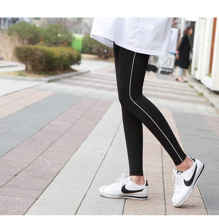 Quần Legging 1 Sọc Nhỏ