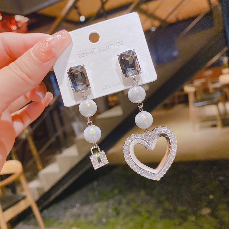 Khuyên Tai Nữ Đính Ngọc Thời Trang Hàn