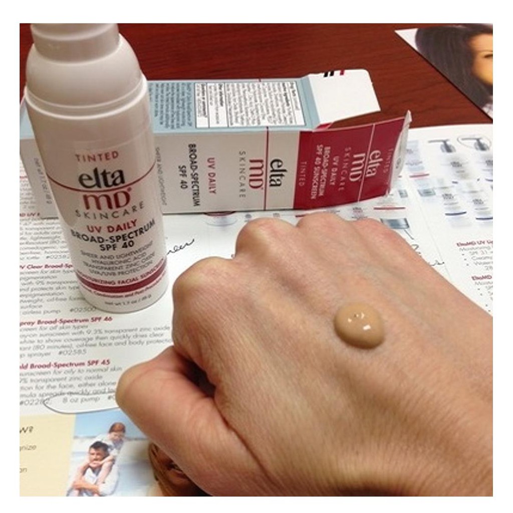 Kem chống nắng Elta MD UV Clear Broad-Spectrum SPF 46 | BigBuy360 - bigbuy360.vn