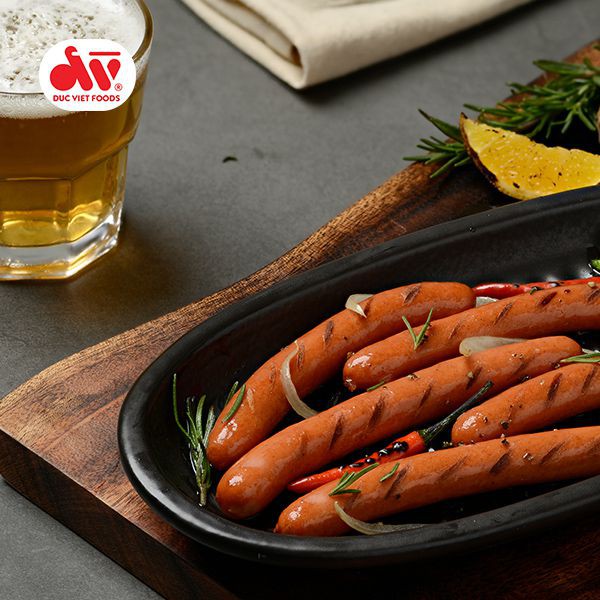 XÚC XÍCH VƯỜN BIA - ĐỨC VIỆT